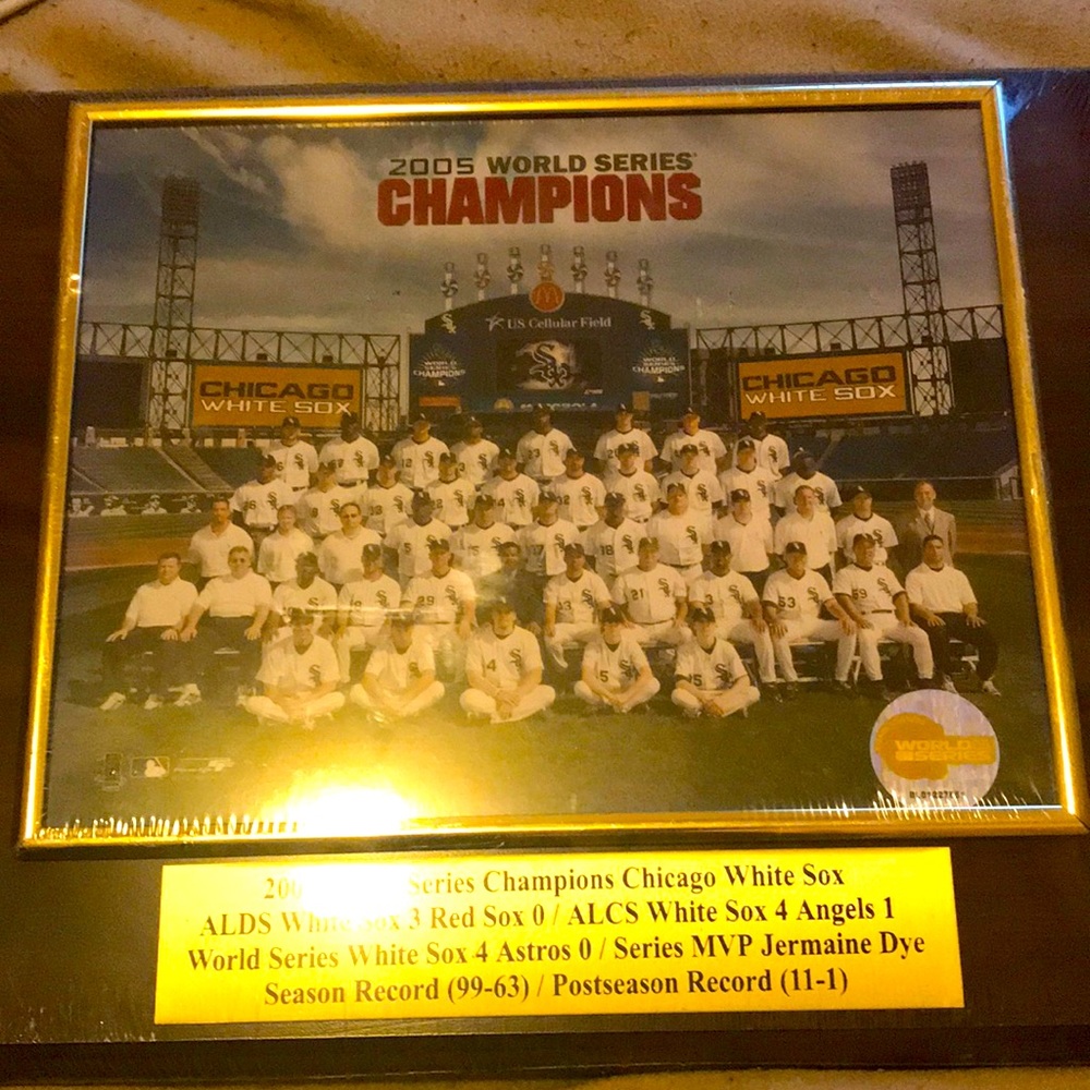 SEALED MLB WHITE SOX WORLD SERIES PLAQUE